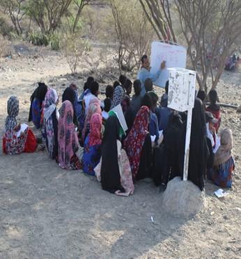 Yemen classroom outside2