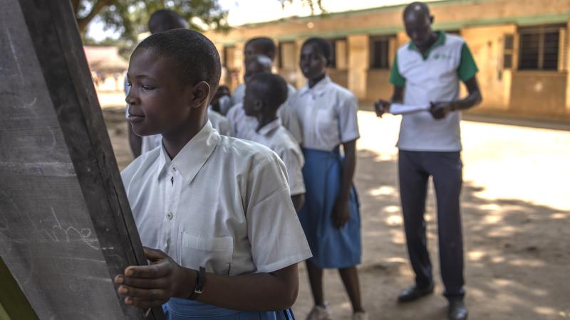 © UNICEF/UNI767055/Tibaweswa